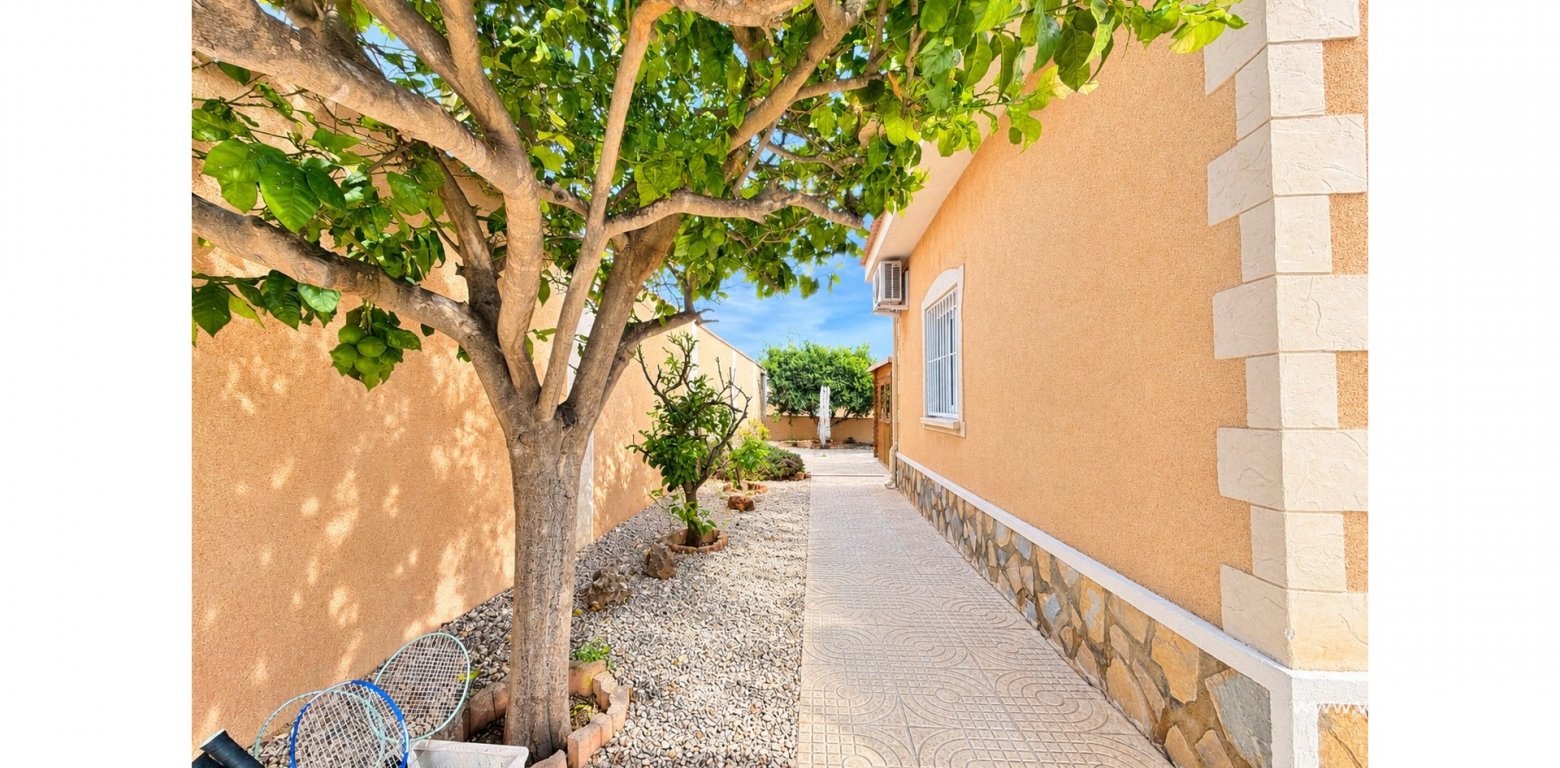 Resale - Villa - Rojales - Ciudad Quesada