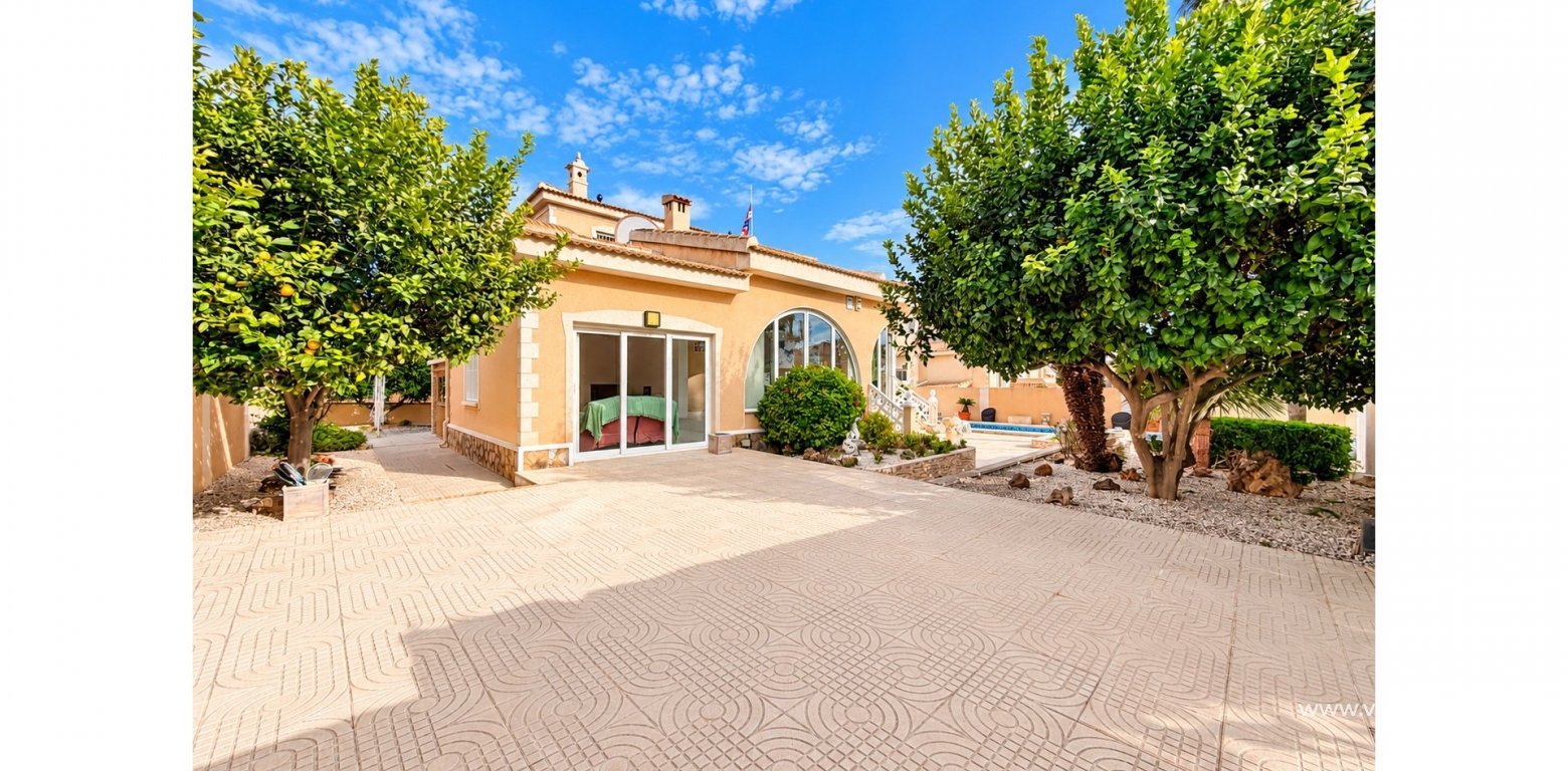 Resale - Villa - Rojales - Ciudad Quesada