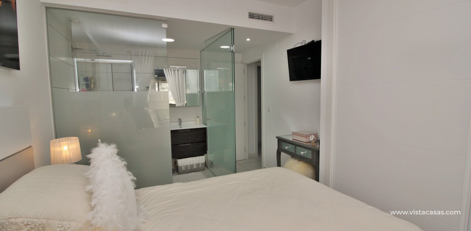 Apartment for sale Valentino Golf Villamartin master bedroom fitted wardrobes