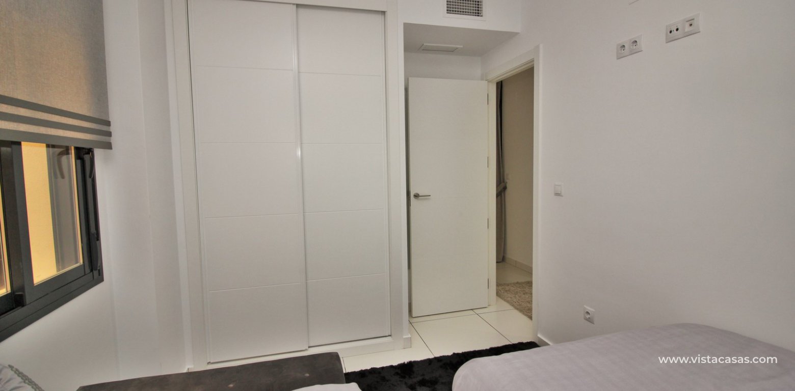 Apartment for sale Valentino Golf Villamartin twin bedroom fitted wardrobes