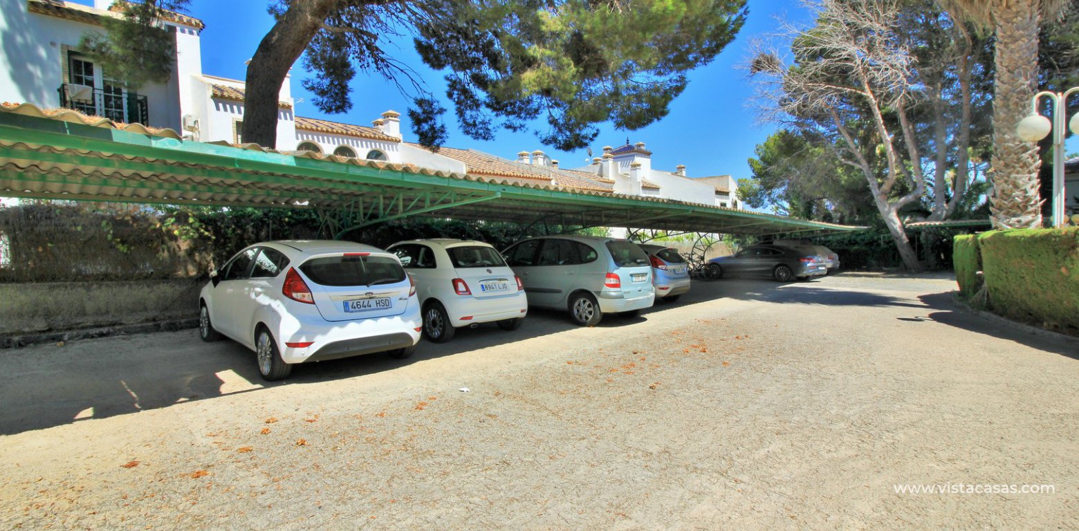 Apartment for sale in Las Brisas 2 Villamartin golf off road parking