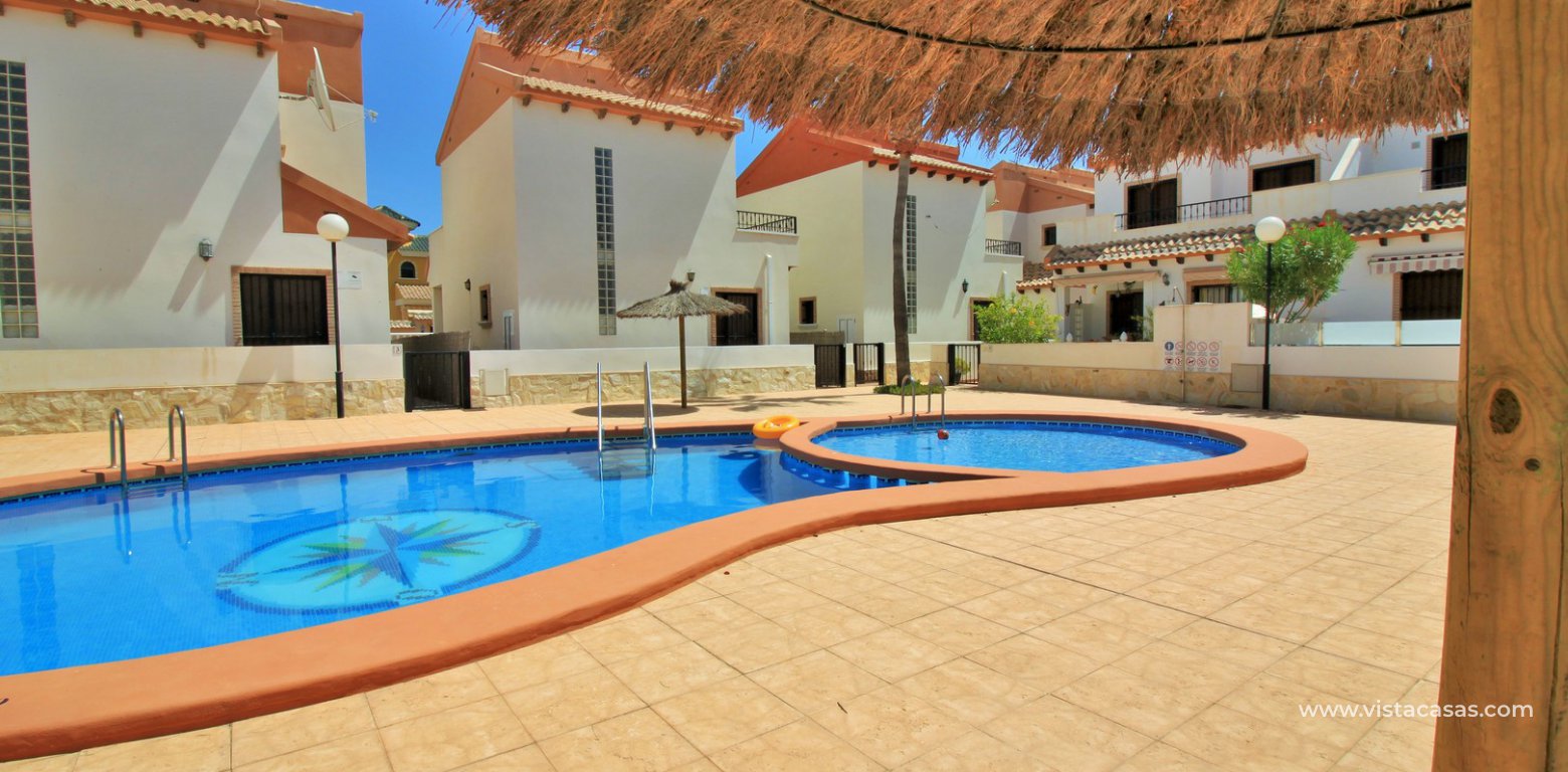 Detached villa for sale with private pool Pau 8, Villamartin communal pool