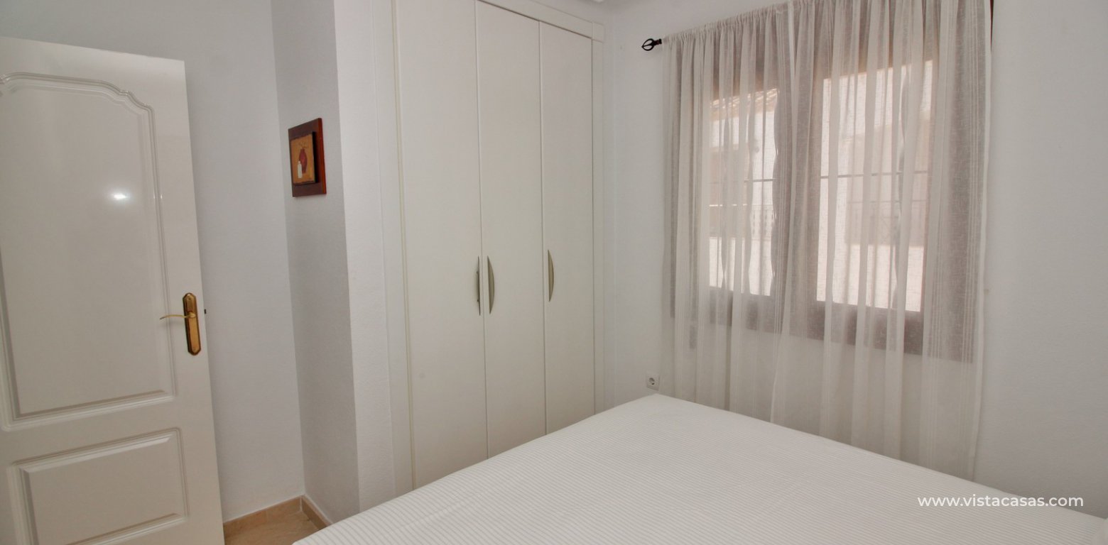 Top floor apartment for sale overlooking the pool Pau 8 Villamartin double bedroom fitted wardrobes