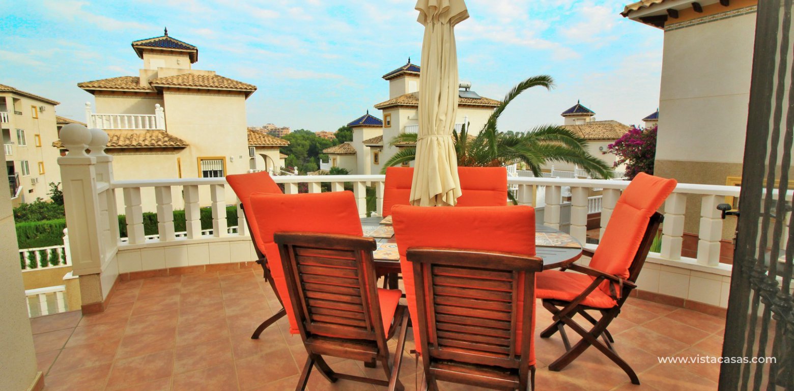 5 bedroom detached villa with garage for sale in Pinada Golf Villamartin terrace 3