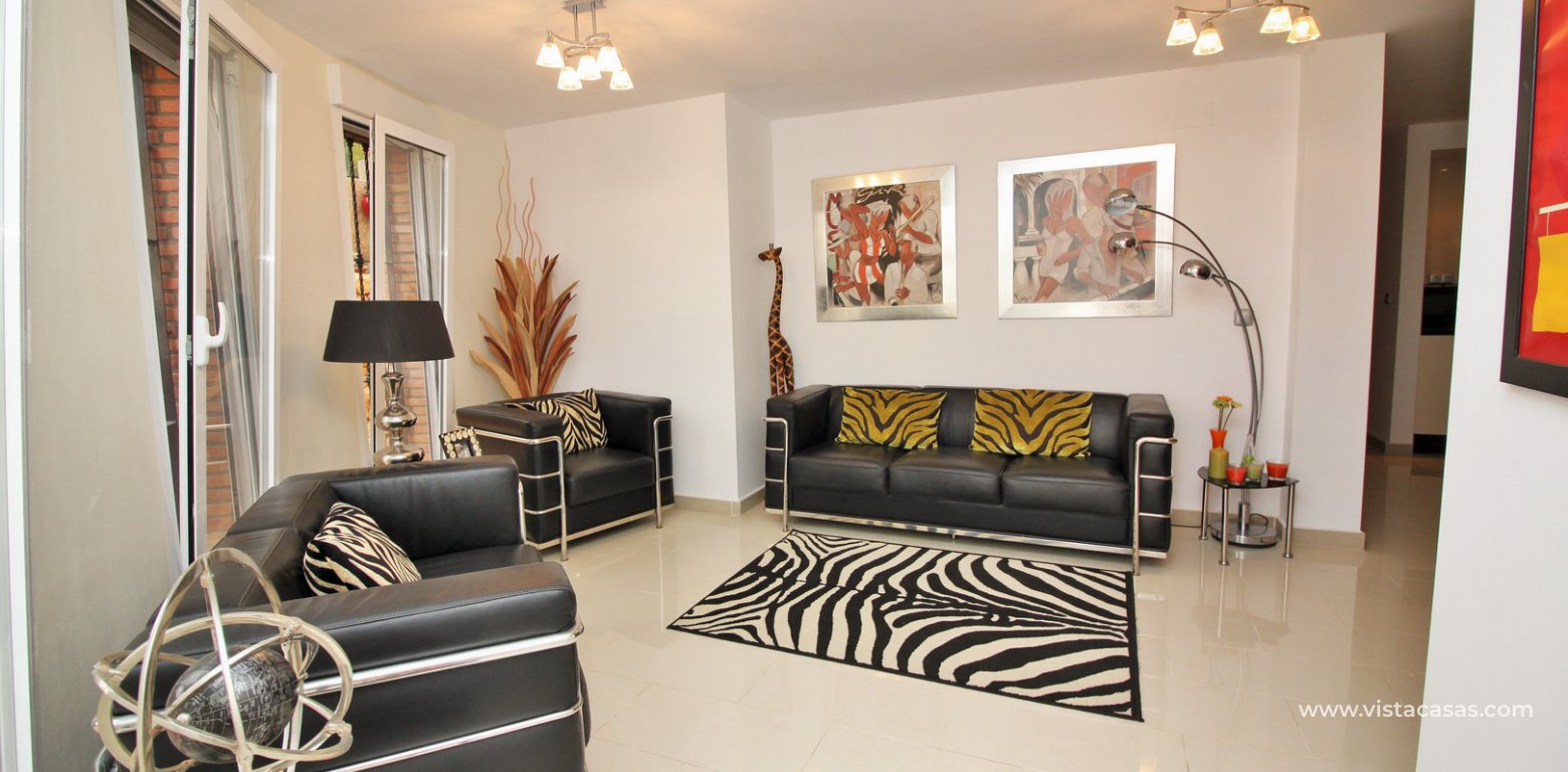 5 bedroom detached villa with garage for sale in Pinada Golf Villamartin annex lounge