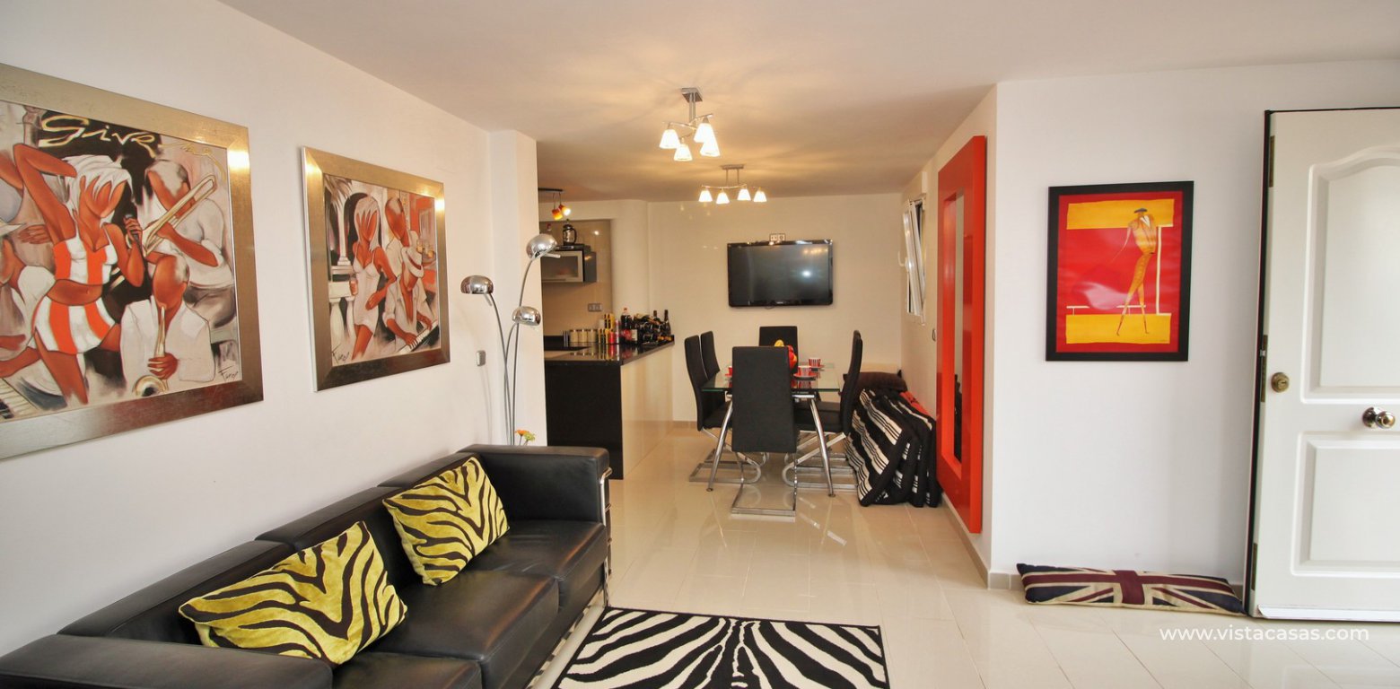 5 bedroom detached villa with garage for sale in Pinada Golf Villamartin annex lounge 3