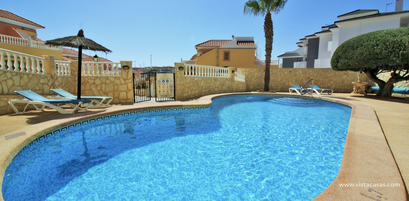 Townhouse for sale in Bosque de las Lomas Villamartin heated pool