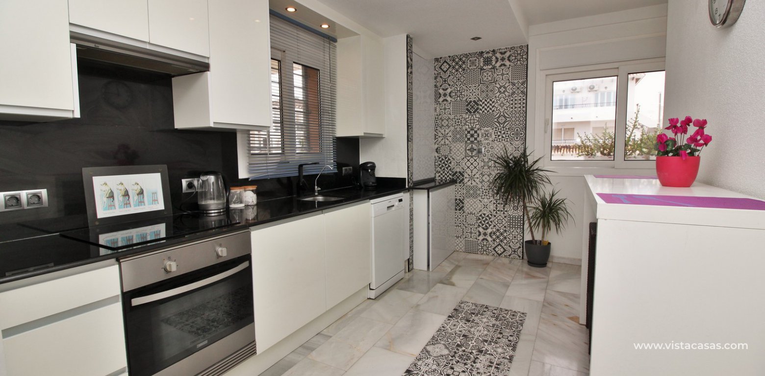 Duplex apartment for sale in Villamartin kitchen