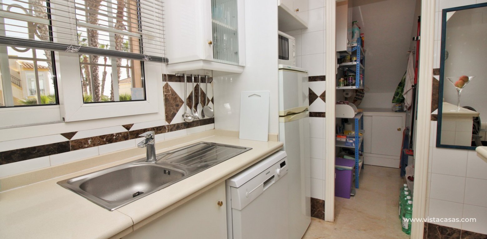 South facing ground floor apartment with pool views for sale Valencia Norte Villamartin kitchen 3