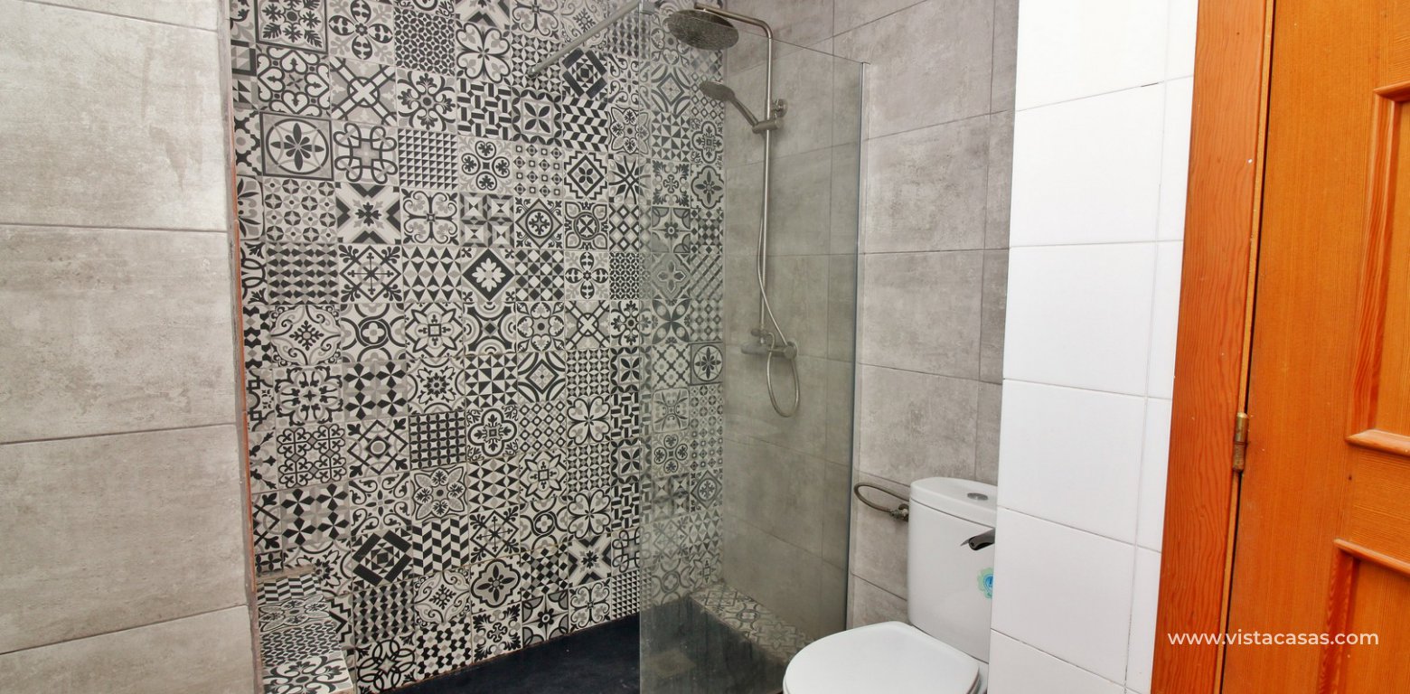 Duplex apartment for sale Villamartin Plaza bathroom walk in shower