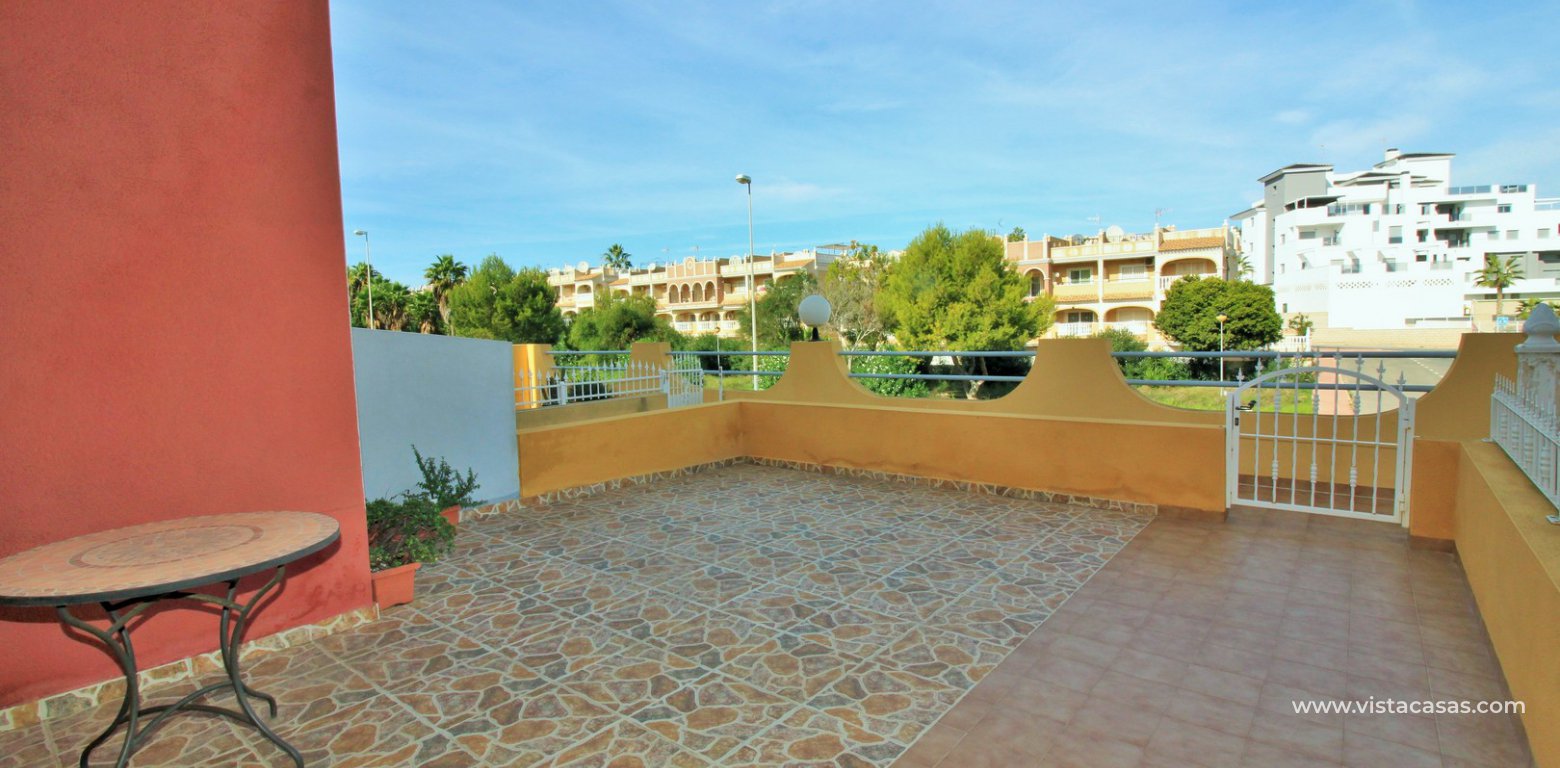 Apartment for sale Marbella Golf Villamartin garden 3