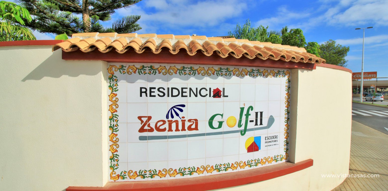 townhouse for sale Zenia Golf II