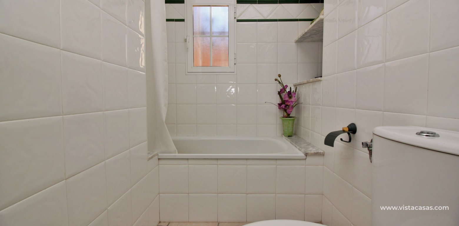 4 bedroom villa with private pool for sale Playa Flamenca Villas San Luis bathroom 2