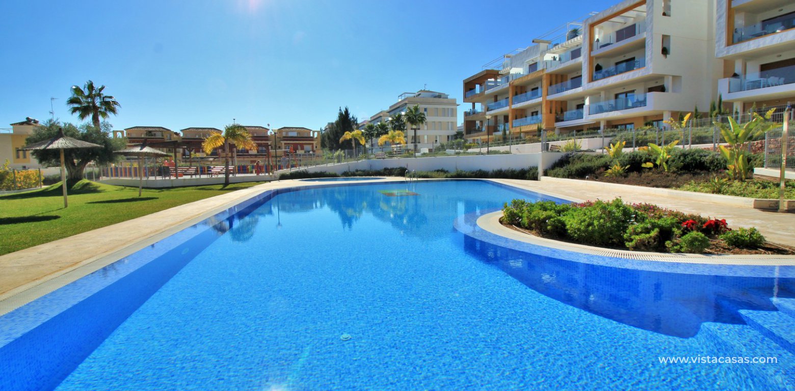 South facing apartment overlooking the pool for sale in Residencial Gala Los Dolses Orihuela Costa swimming pool