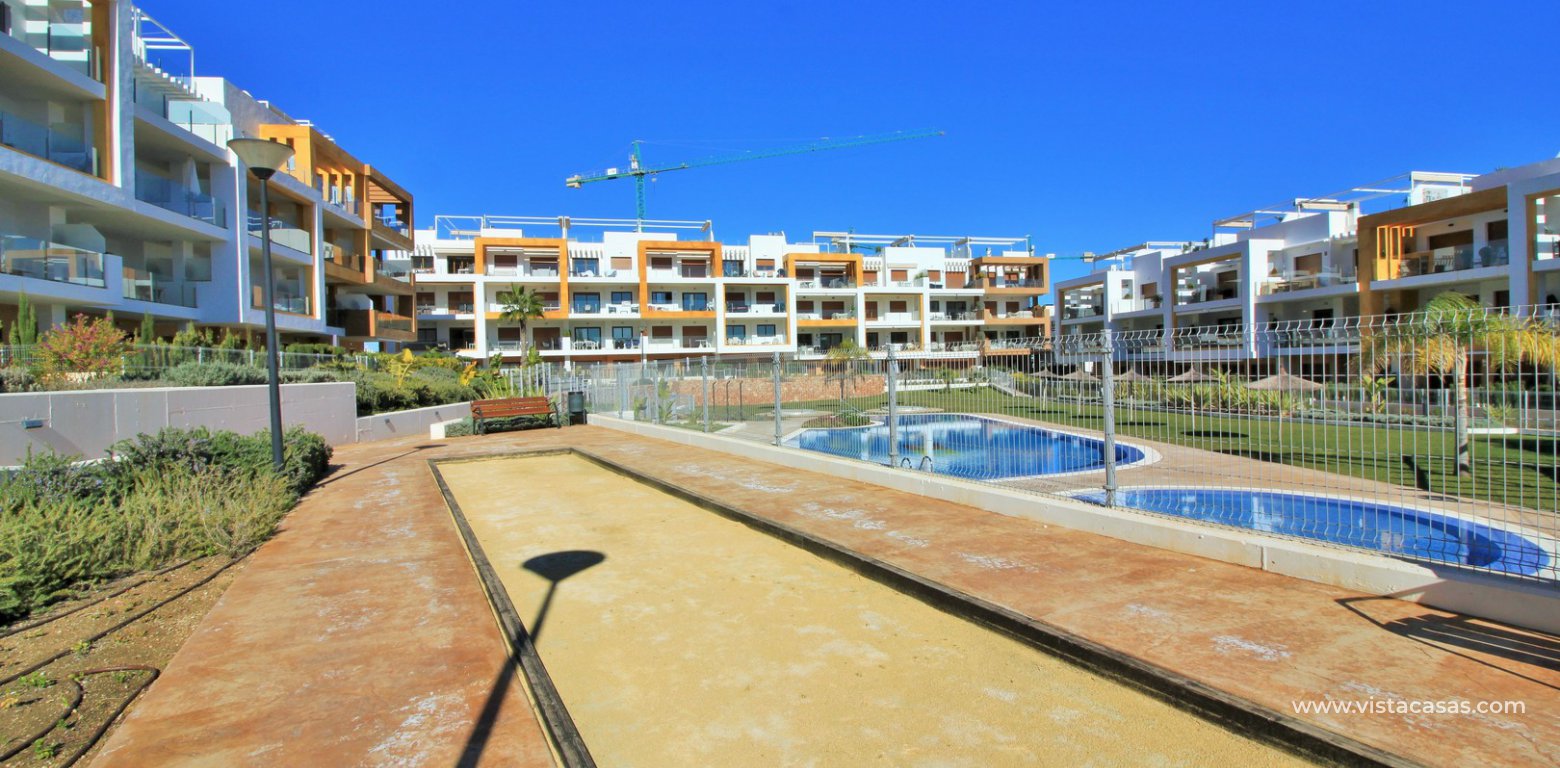 South facing apartment overlooking the pool for sale in Residencial Gala Los Dolses Orihuela Costa petanca