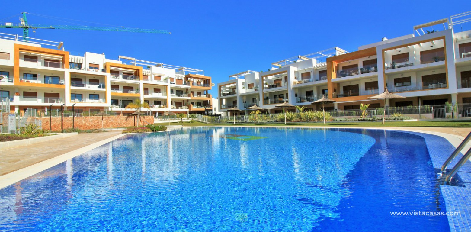 South facing apartment overlooking the pool for sale in Residencial Gala Los Dolses Orihuela Costa pool 3