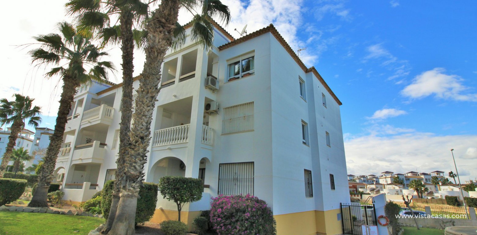 Penthouse corner apartment for sale in R2 Las Violetas Villamartin exterior