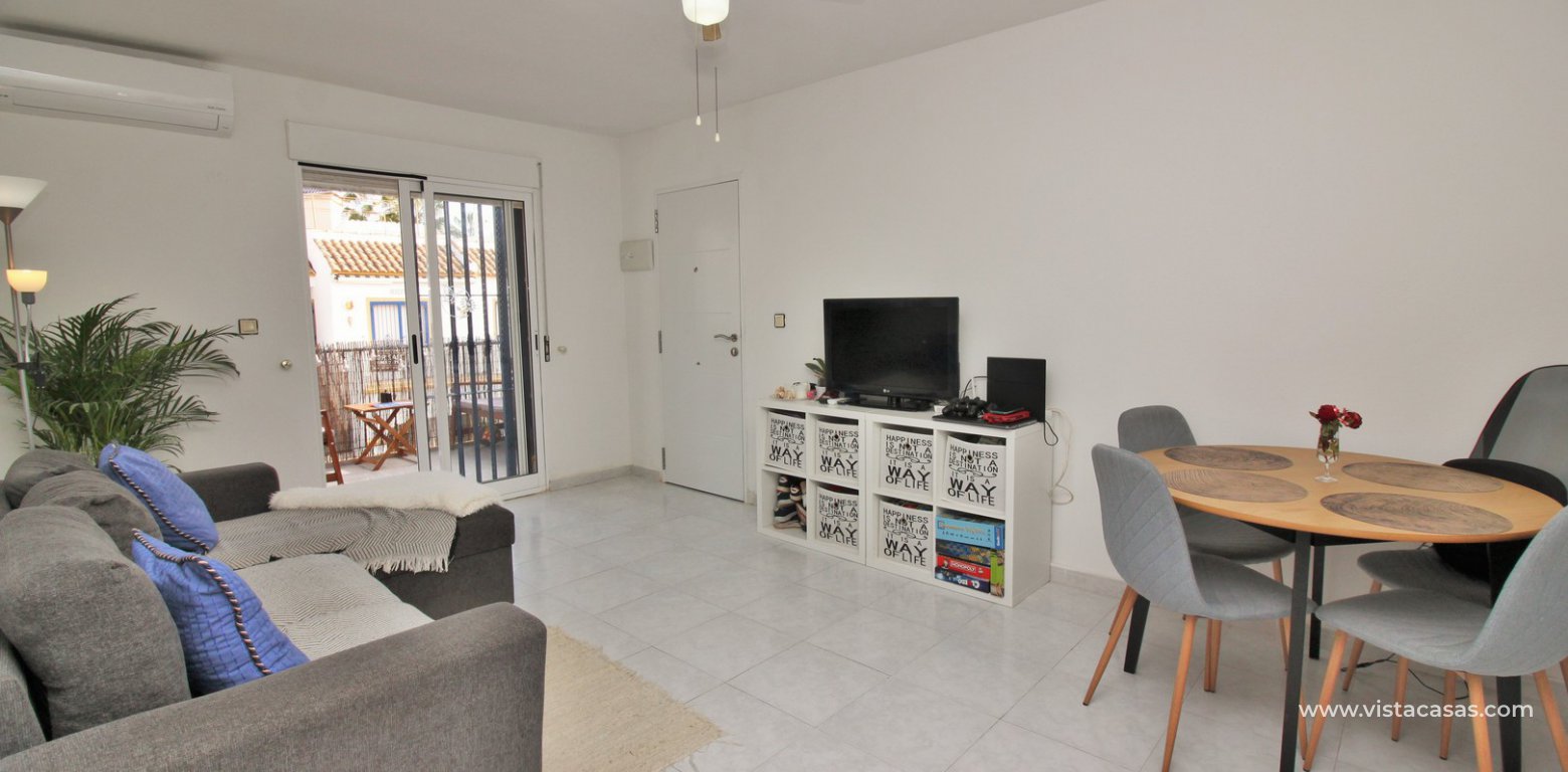 Top floor apartment for sale Al Andalus I La Florida lounge 3