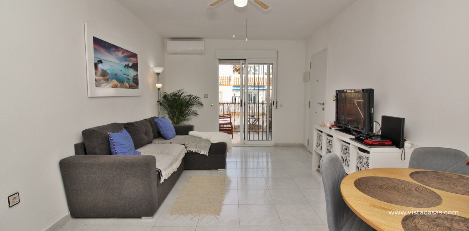 Top floor apartment for sale Al Andalus I La Florida living area