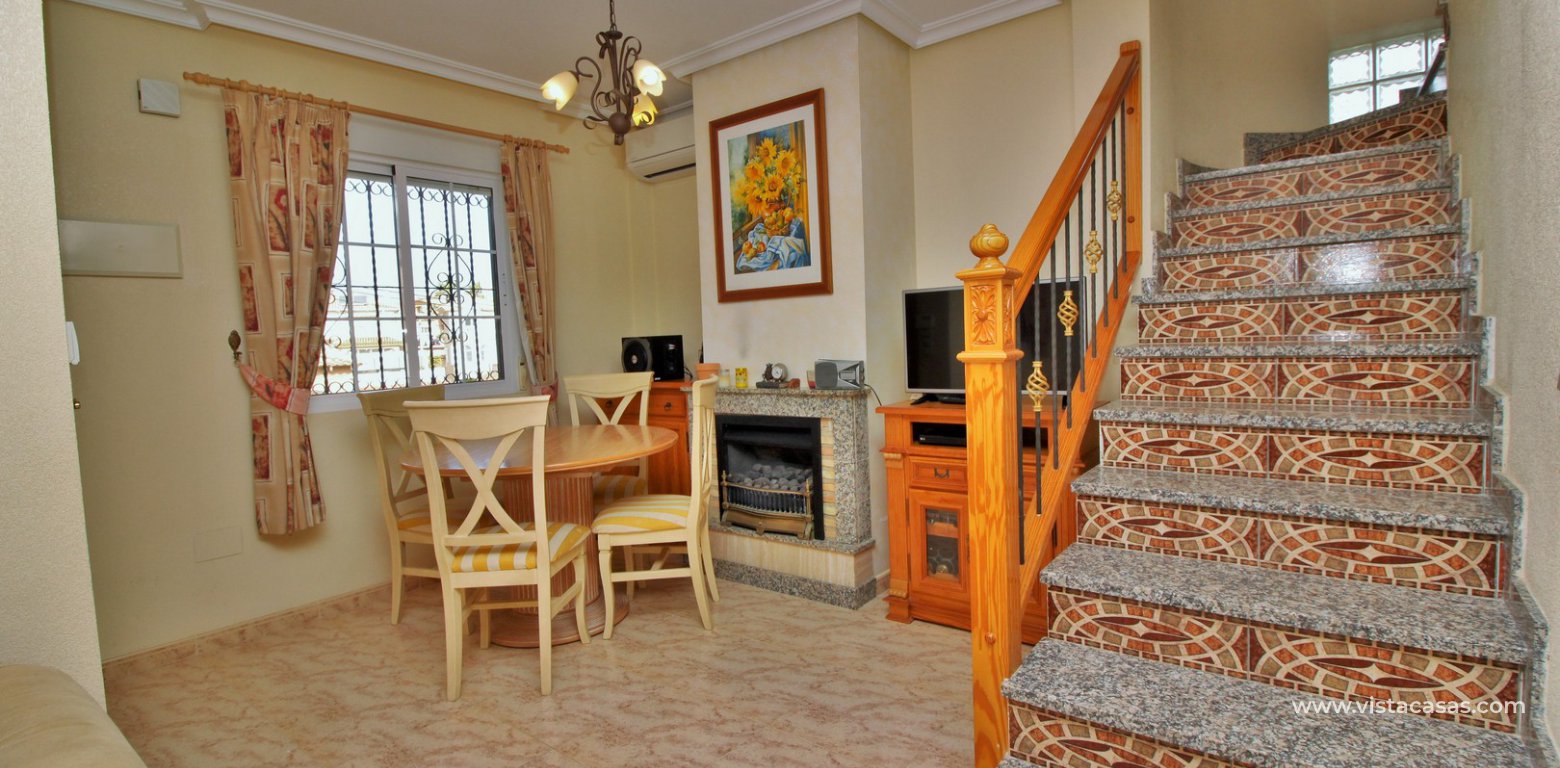 3 bedroom zodiaco townhouse for sale Villamartin Zodiaco vi dining area