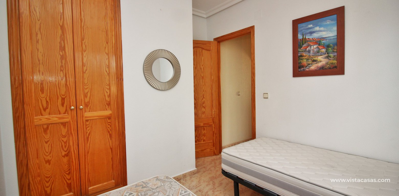 3 bedroom zodiaco townhouse for sale Villamartin Zodiaco vi twin bedroom fitted wardrobes