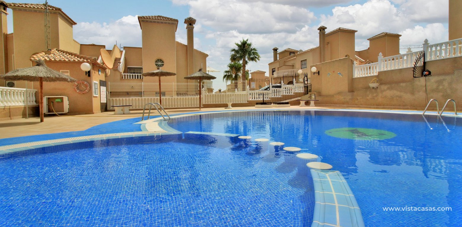 3 bedroom zodiaco townhouse for sale Villamartin Zodiaco vi pool