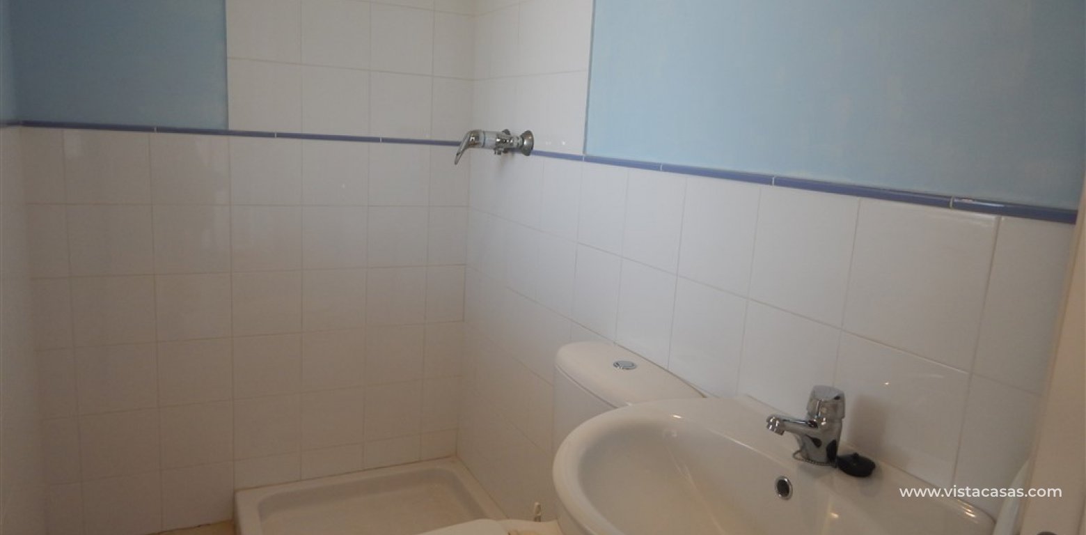 Apartment for sale in Villamartin bathroom 1